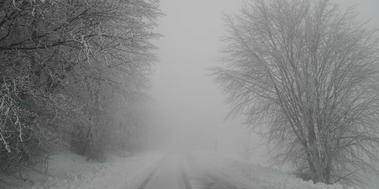 Çanakkale'nin Yükseklerinde Kar Yağışı