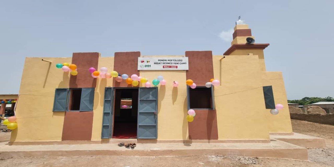 İhh: 2023’te 12 Ülkede 33 Kalıcı Eser Hizmete Açıldı