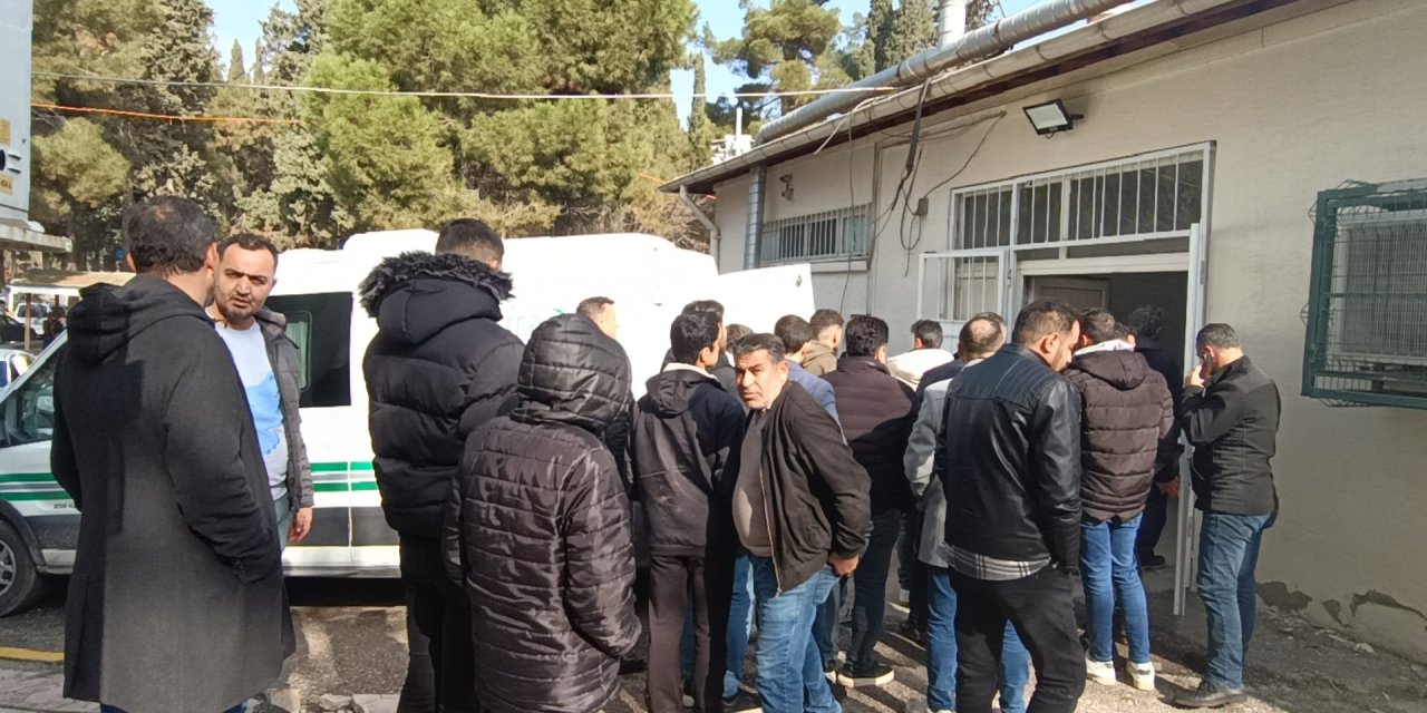 'Kira' Tartışmasında Öldürüldü, Eniştesi Ve Yeğeni Gözaltında