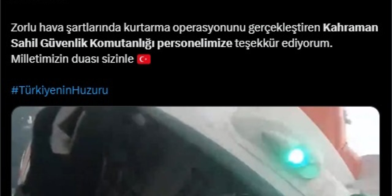 Motor Arızası Nedeniyle Sürüklenen Geminin Mürettebatı Helikopterle Kurtarıldı (2)