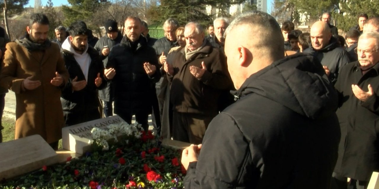 İlhan Cavcav, Vefatının 7’nci Yılında Kabri Başında Anıldı