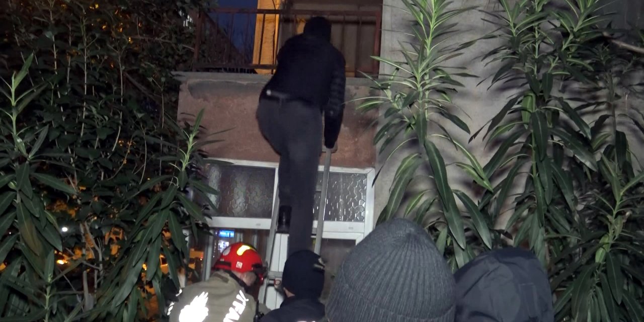 Avcılar'da Emekli Öğretmenin Cansız Bedeni Çöp Evinde Bulundu