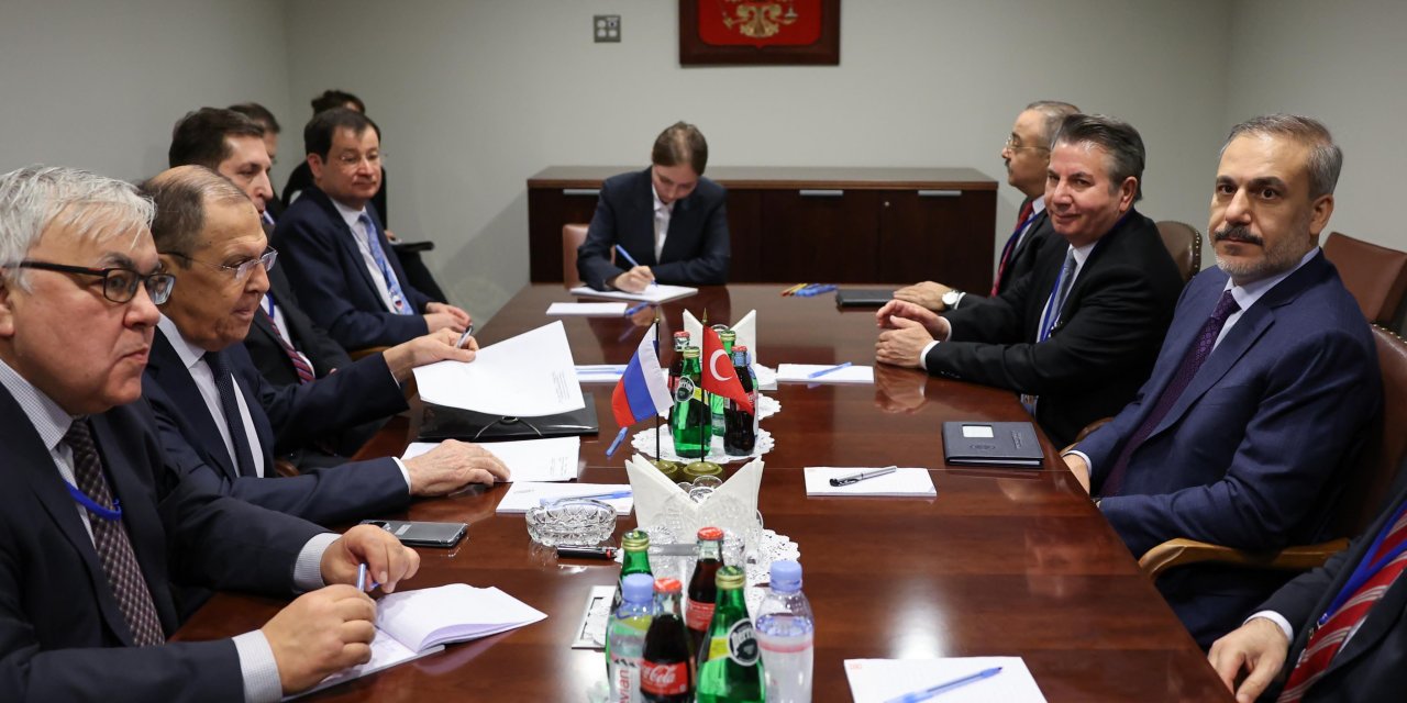 Bakan Fidan, New York'ta Rus Mevkidaşı Lavrov İle Görüştü