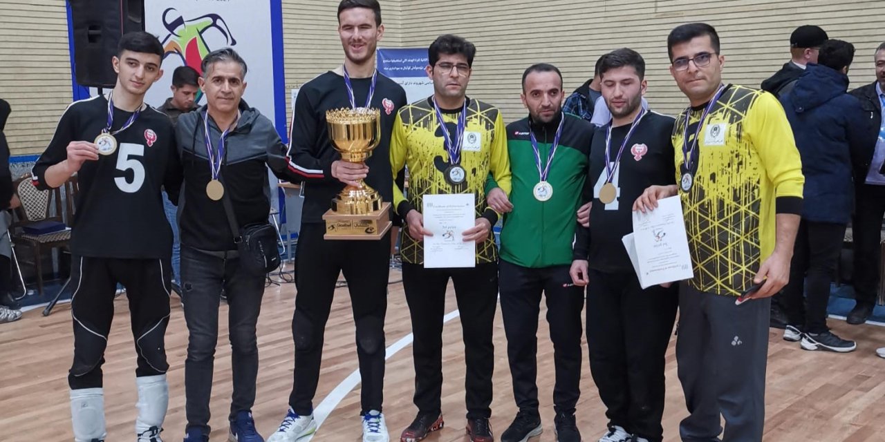 Görme Engelli Sporcular, Uygun Olmayan Sahada Hazırlandıkları Turnuvada Birinci Oldu