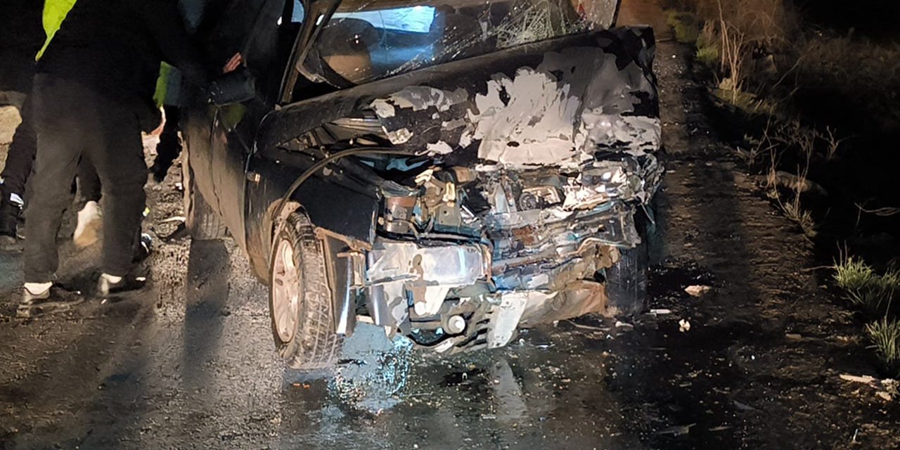 Bursa'da 3 Aracın Karıştığı Zincirleme Kaza: 3 Yaralı