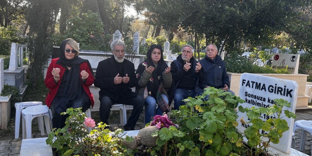 Fatma Girik, Mezarı Başında Anıldı