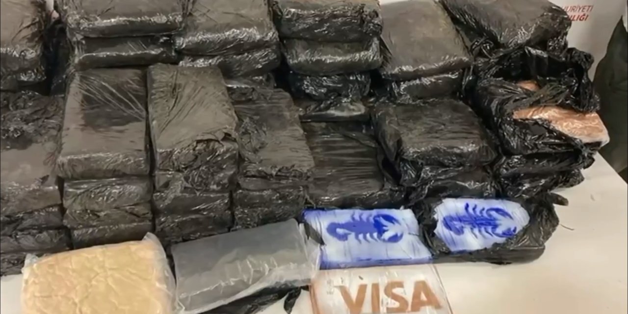 Bakan Yerlikaya: 'Narkogüç-45' Operasyonunda 109 Kilo Kokain Ele Geçirildi