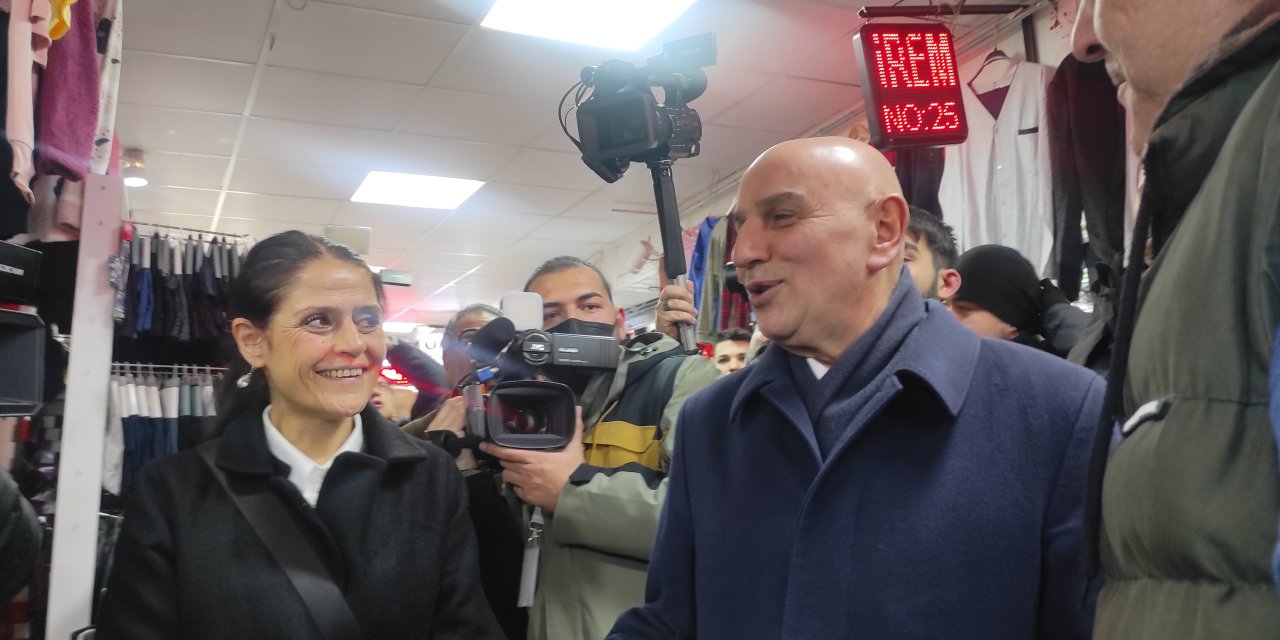 Ak Parti'nin Ankara Büyükşehir Belediye Başkan Adayı Altınok, Esnafı Ziyaret Etti