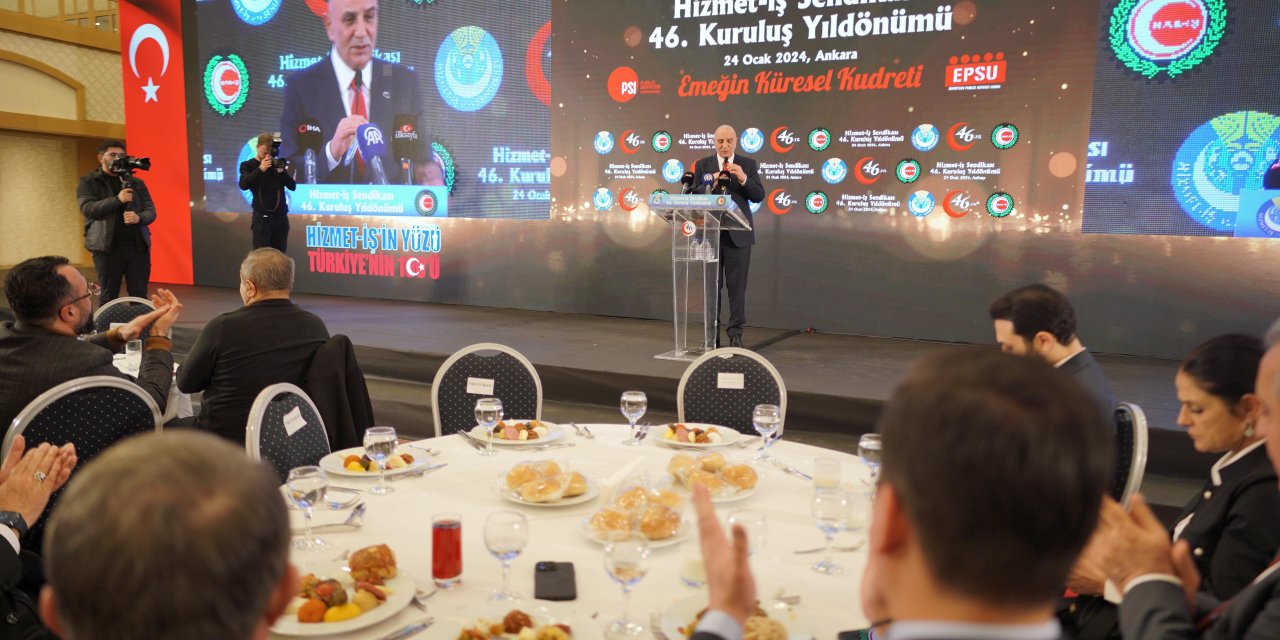 Ak Parti'nin Ankara Büyükşehir Belediye Başkan Adayı Altınok, Esnafı Ziyaret Etti (2)