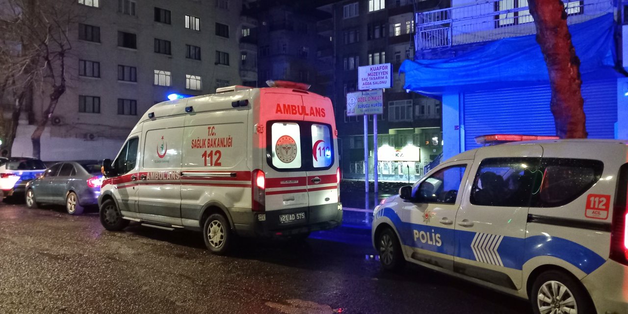 Yalnız Yaşadığı Evinde Ölü Bulundu