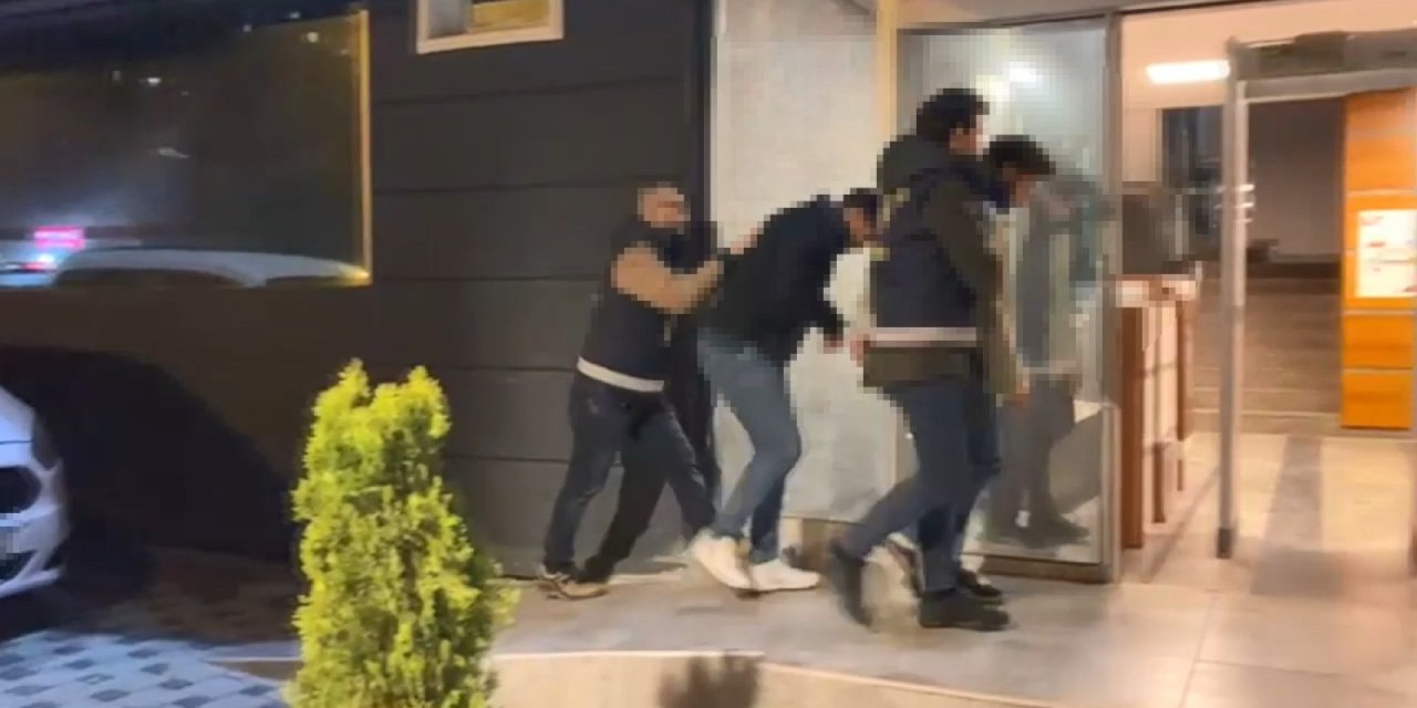 Maltepe'de Kaçak Elektronik Sigara Satan Şüpheli Yakalandı