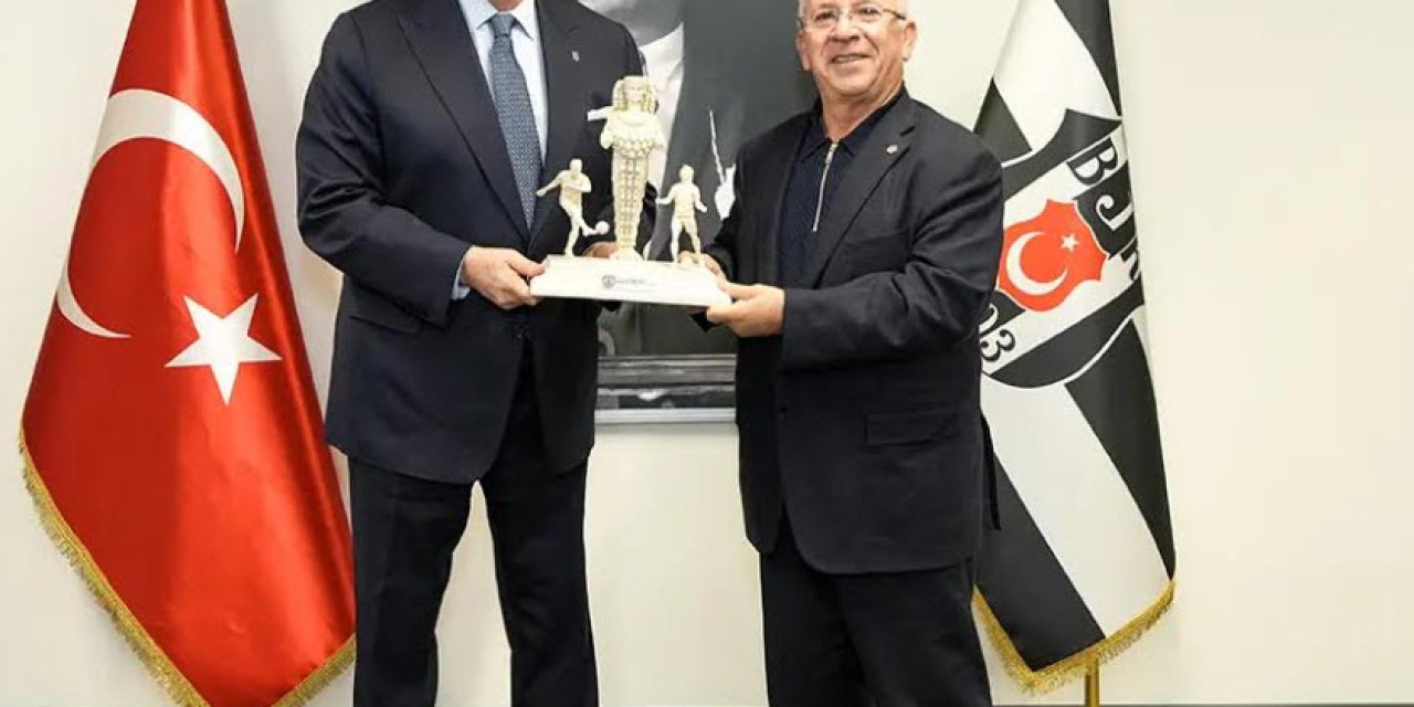 Altınordu Başkanı Özkan'dan Beşiktaş Başkanı Arat'a Ziyaret