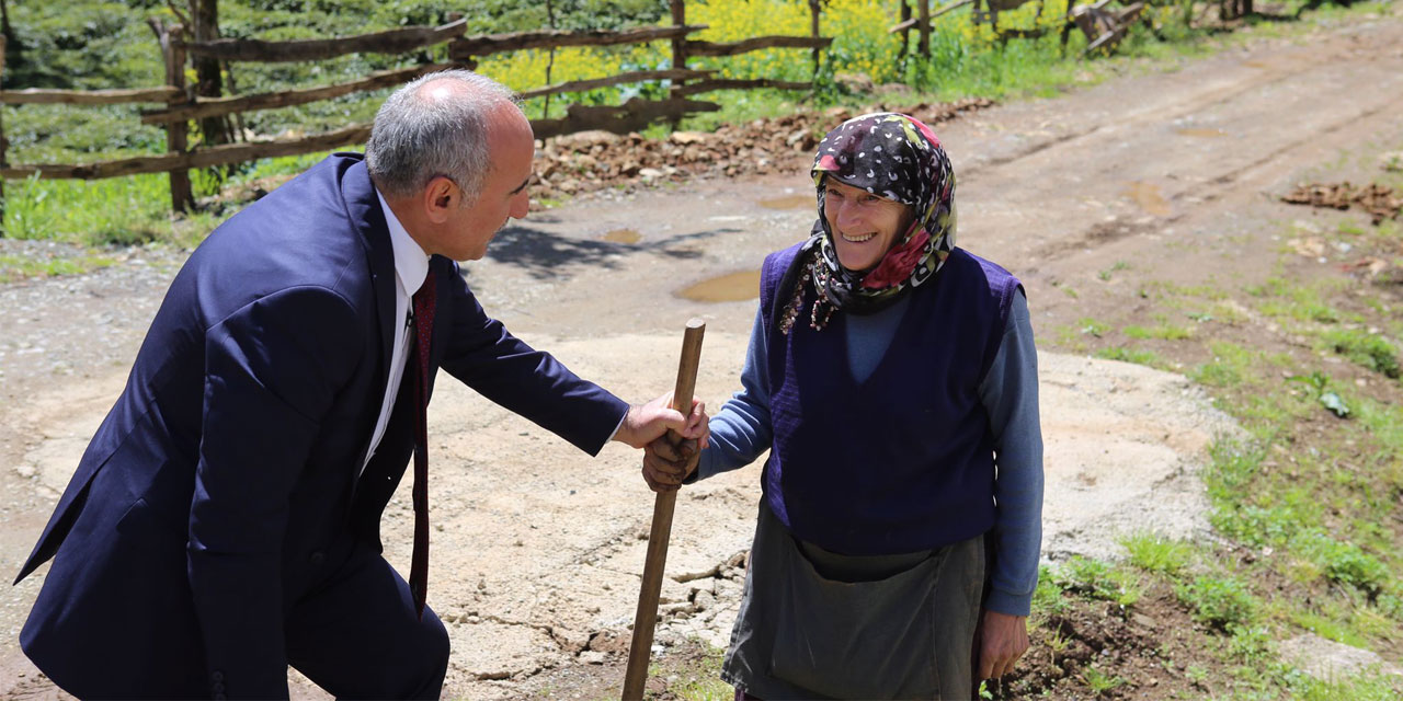 Rize Milletvekili Adayı Mertoğlu: “Ülkemizin Kazanımları ‘Kumar Masası’nda Pazarlık Konusu Ediliyor”
