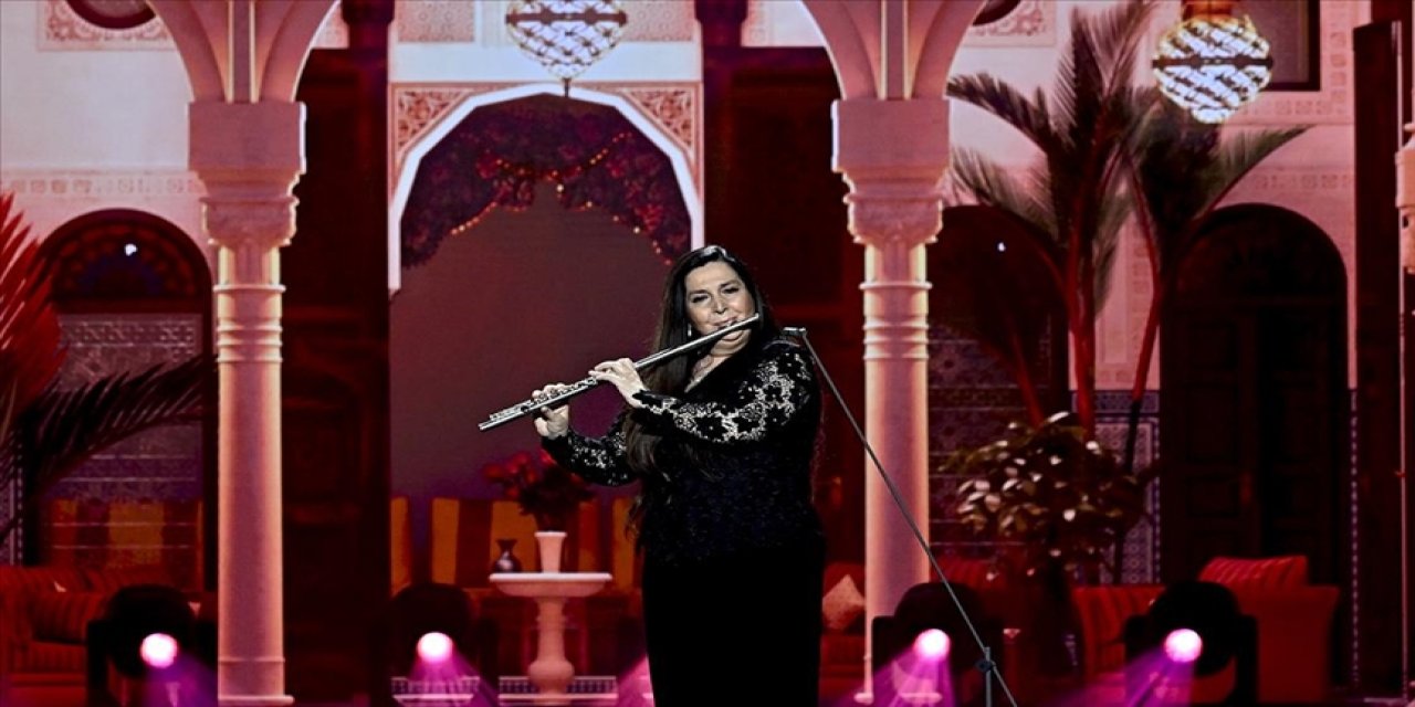 Ünlü Türk flüt sanatçısı Kutluer, Rusya'da "BraVo" müzik ödülünü aldı