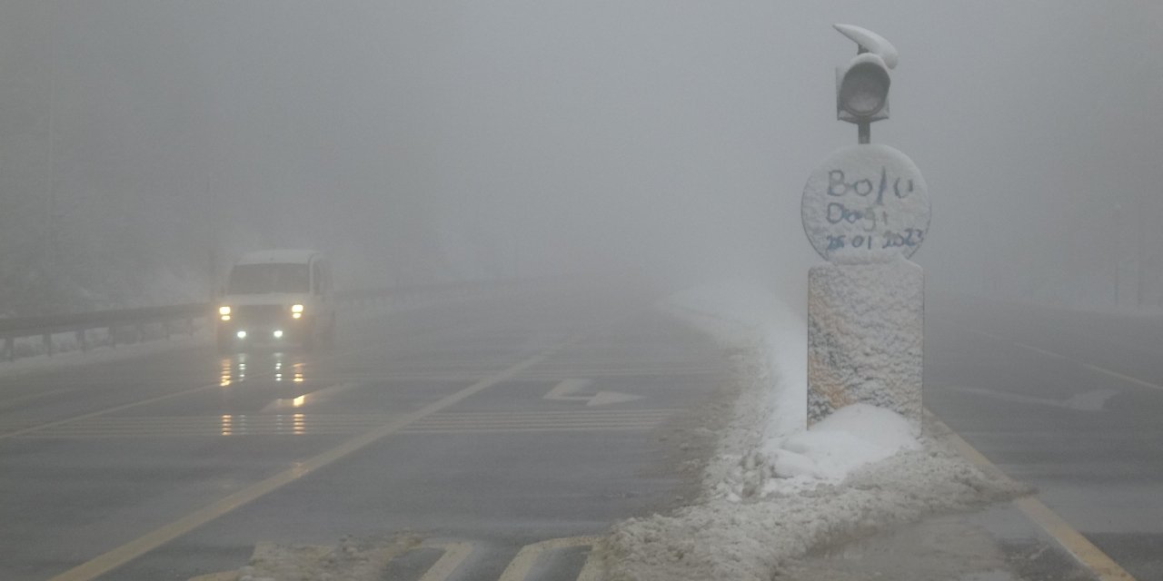Bolu Dağı'nda Sis Etkili Oldu
