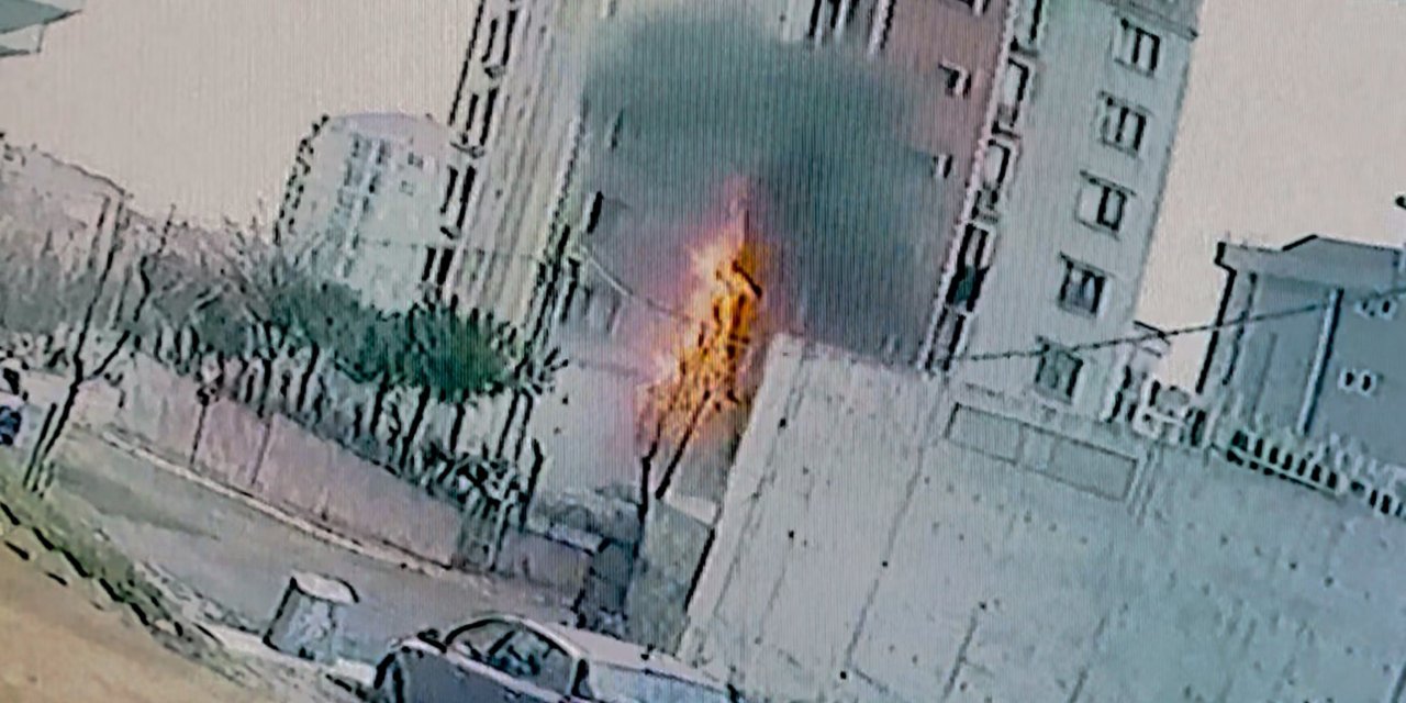 Pendik'te Pil Üretim Atölyesinde Patlama Kamerada