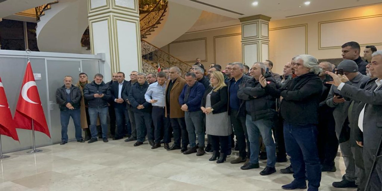 Ataşehir Belediye Başkanı Battal İlgezdi Chp'den İstifa Etti; “Chp'de Bir Kıyım Hareketi Yapılıyor”