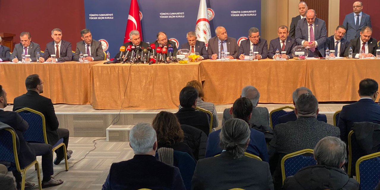 Siyasi Partilerin Oy Pusulasındaki Yeri Belli Oldu