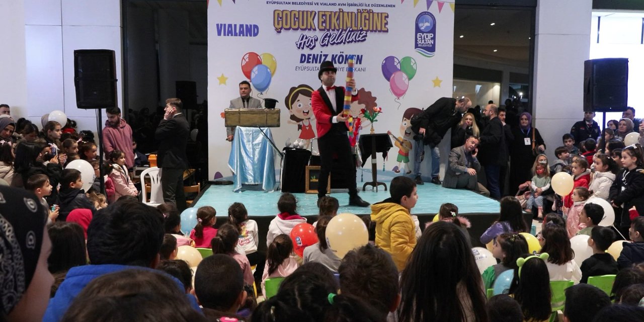 Bakan Göktaş, Çocuklarla Bir Araya Geldi