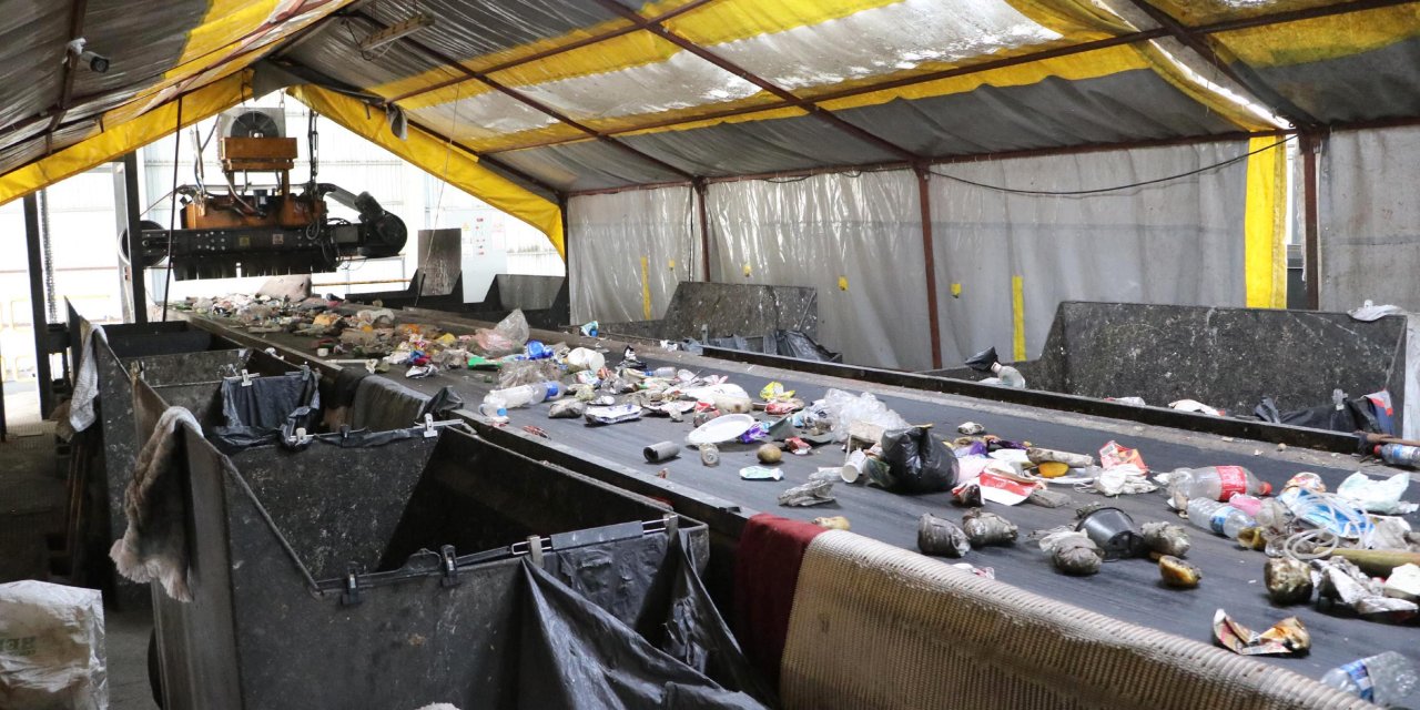 Eskişehir'deki Atık Ayrıştırma Tesisinde Bebek Cesedi Bulundu