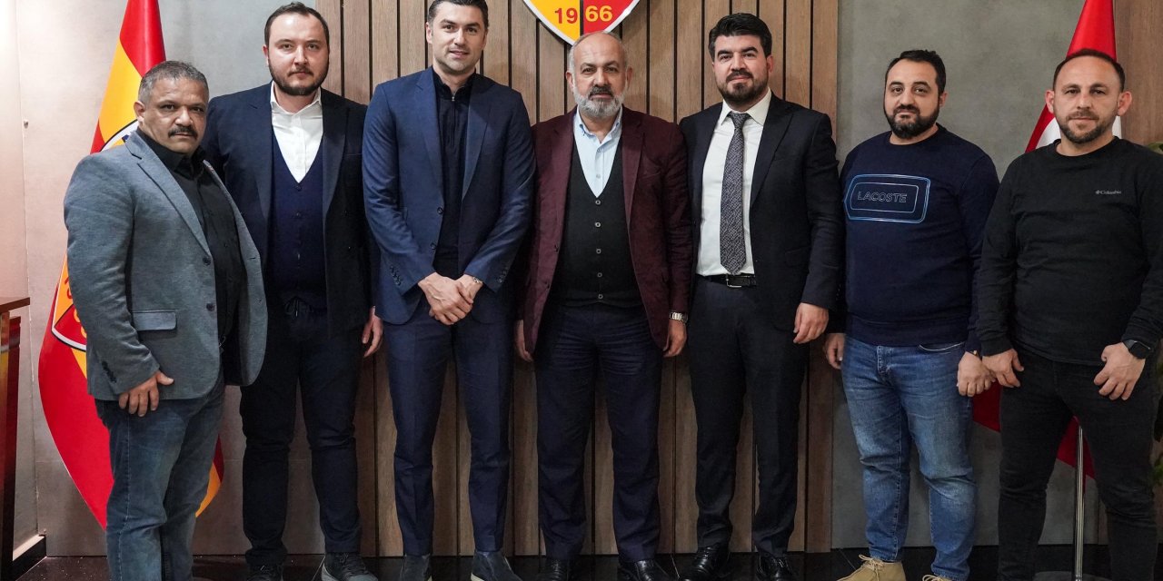 Kayserispor, Teknik Direktör Burak Yılmaz İle 2.5 Yıllık Sözleşme İmzaladı
