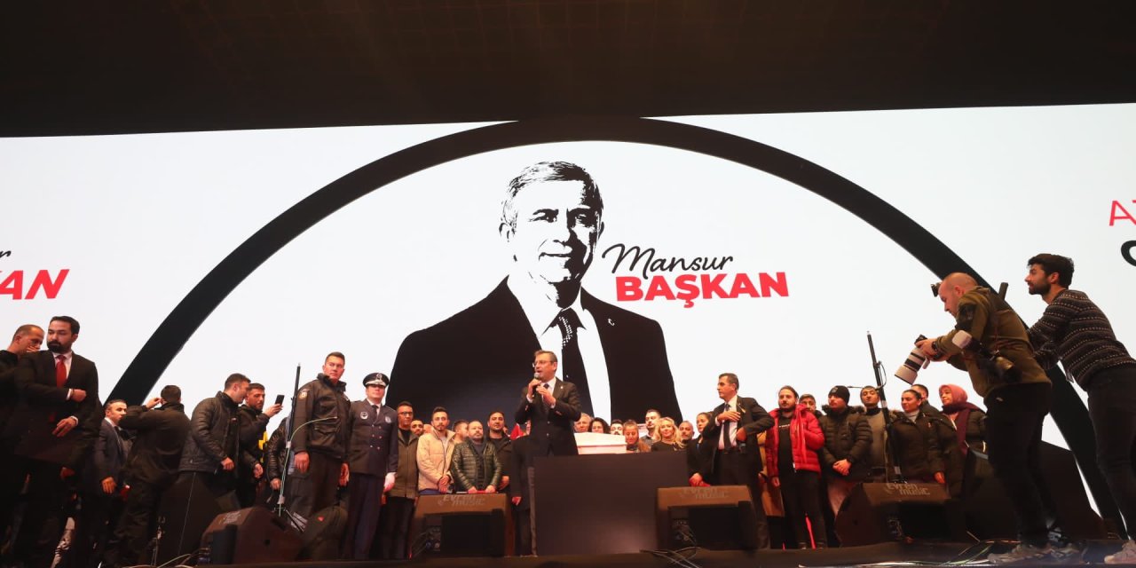 Özgür Özel: Elimizi Kolumuzu Çözün, Belediye Meclisinde Çoğunluğu Verin