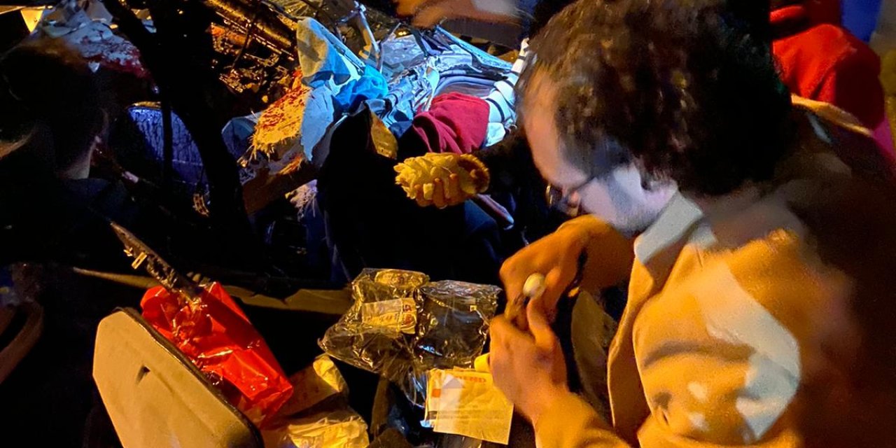 Koruma Polislerinin İçinde Bulunduğu Otomobil Tır'a Çarptı: 1 Şehit, 2 Yaralı