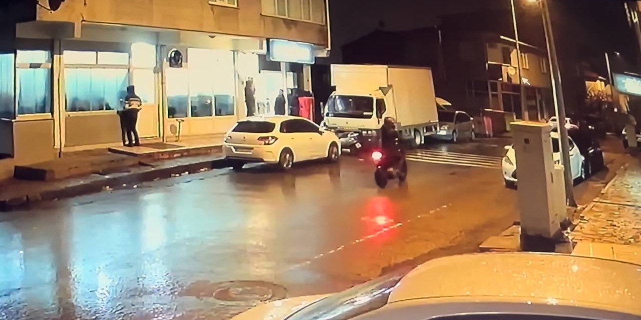 Ataşehir'de Kuaföre Silahlı Saldırı Kamerada