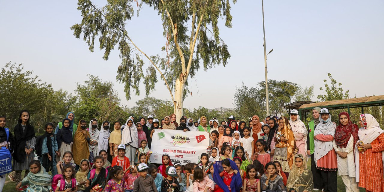 İhh: 2023’te Yüz Binlerce Yetime Destek Olduk