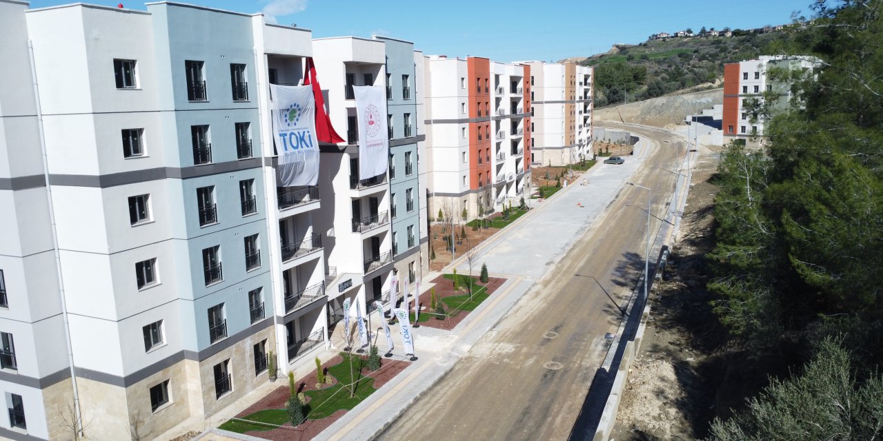 Adana’da 1589 Deprem Konutu Şubat Sonunda Hak Sahiplerine Teslim Edilecek