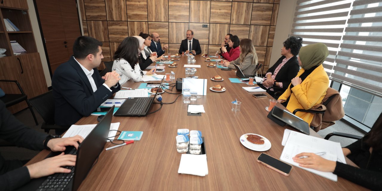 Sağlık-sen Başkanı Doğan: Hemşireler Hak Ettiği Ücreti Almalı