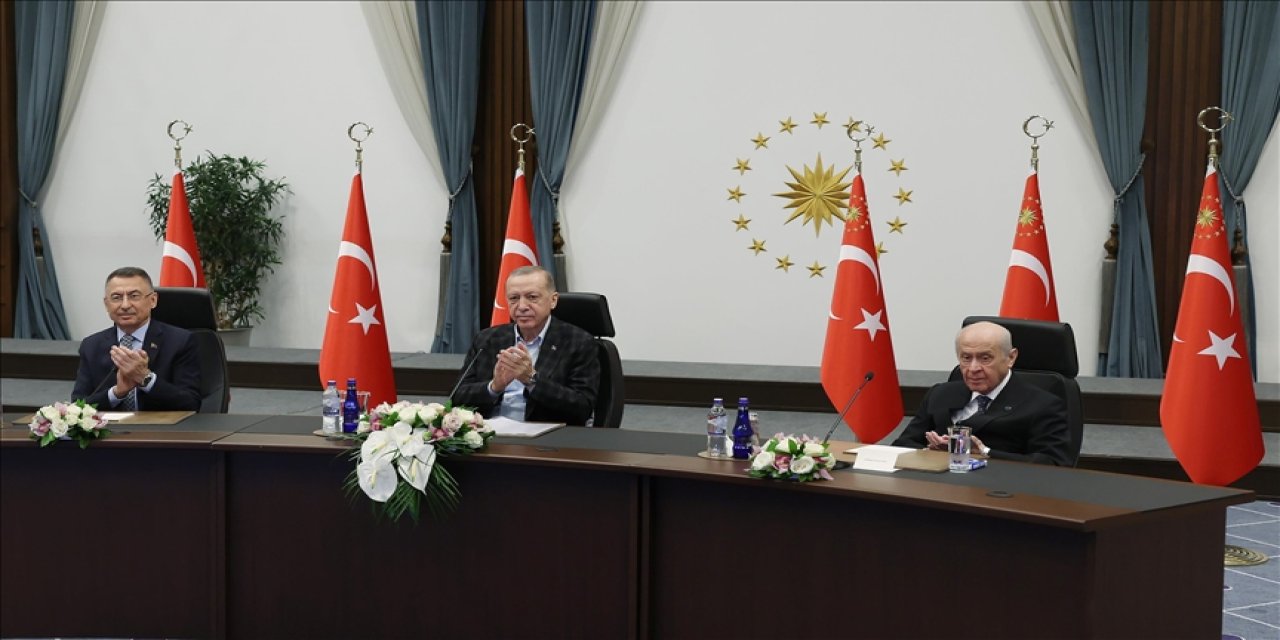 MHP Genel Başkanı Bahçeli: Adana 15 Temmuz Şehitler Köprüsü'yle doğu ile batı arasında önemli bir bağ kurulmuştur