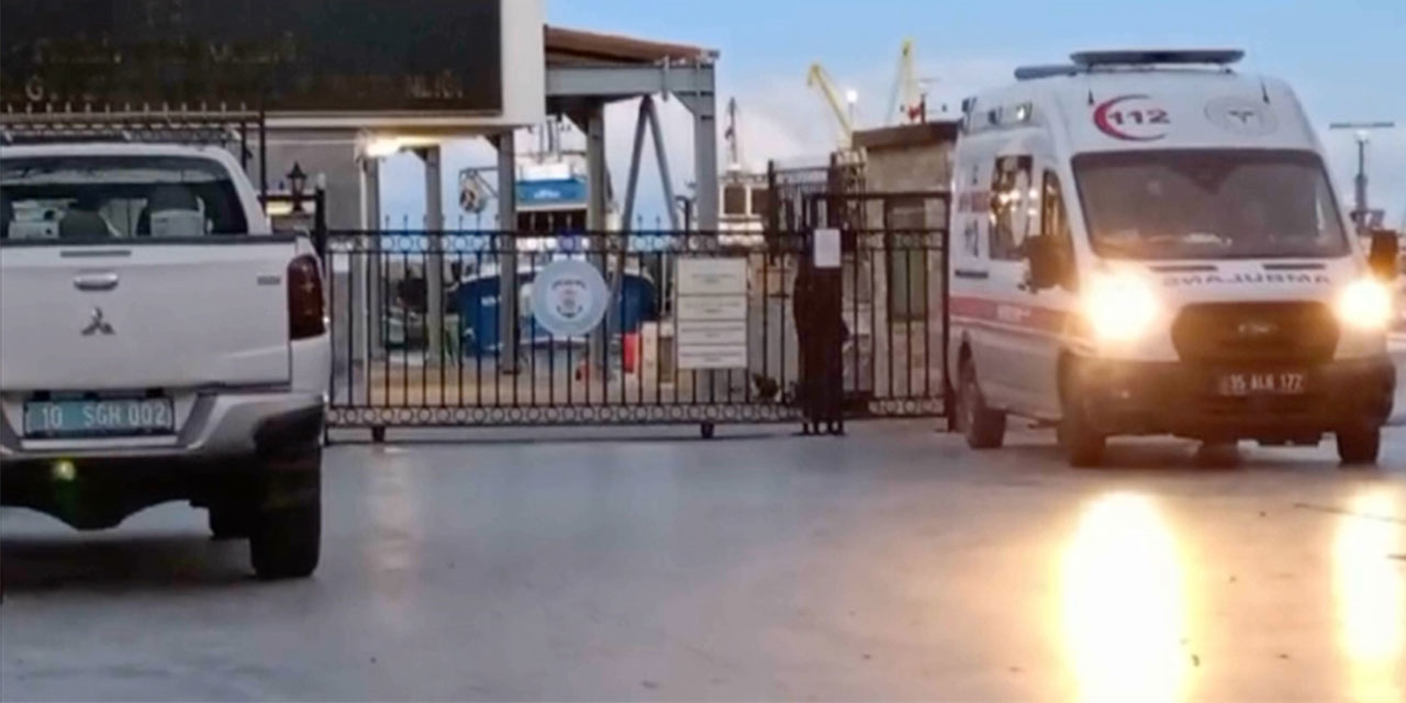 İzmir'in Dikili ilçesinde balıkçı teknesinin batması sonucu 3 kişi öldü