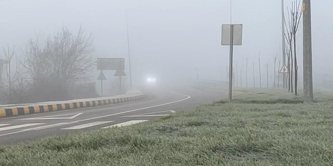 Bartın'da Yoğun Sis, Ulaşımı Olumsuz Etkiledi