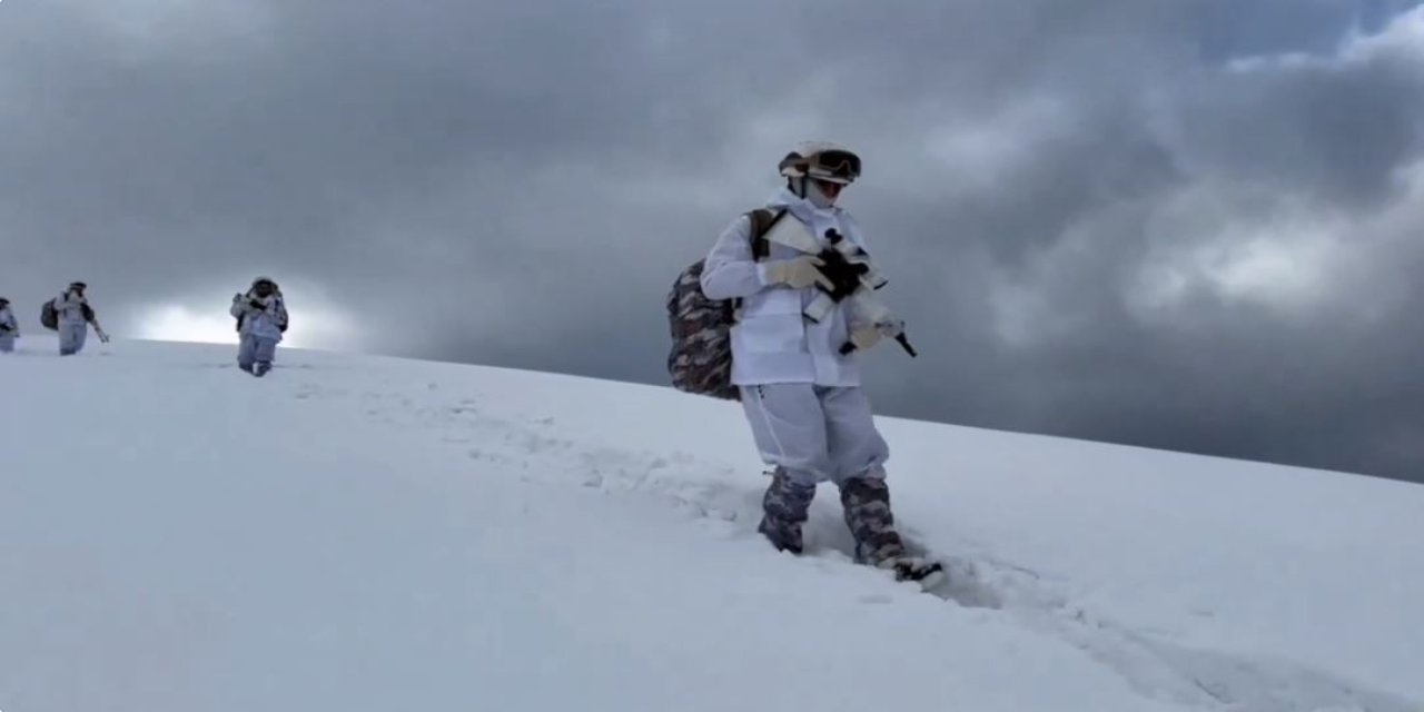 Bakan Yerlikaya: 2023 Yılında 923 Terörist Etkisiz Hale Getirildi