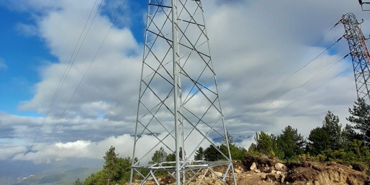 Başkent Edaş, Karabük’te Enerji Nakil Hattını Yeniledi