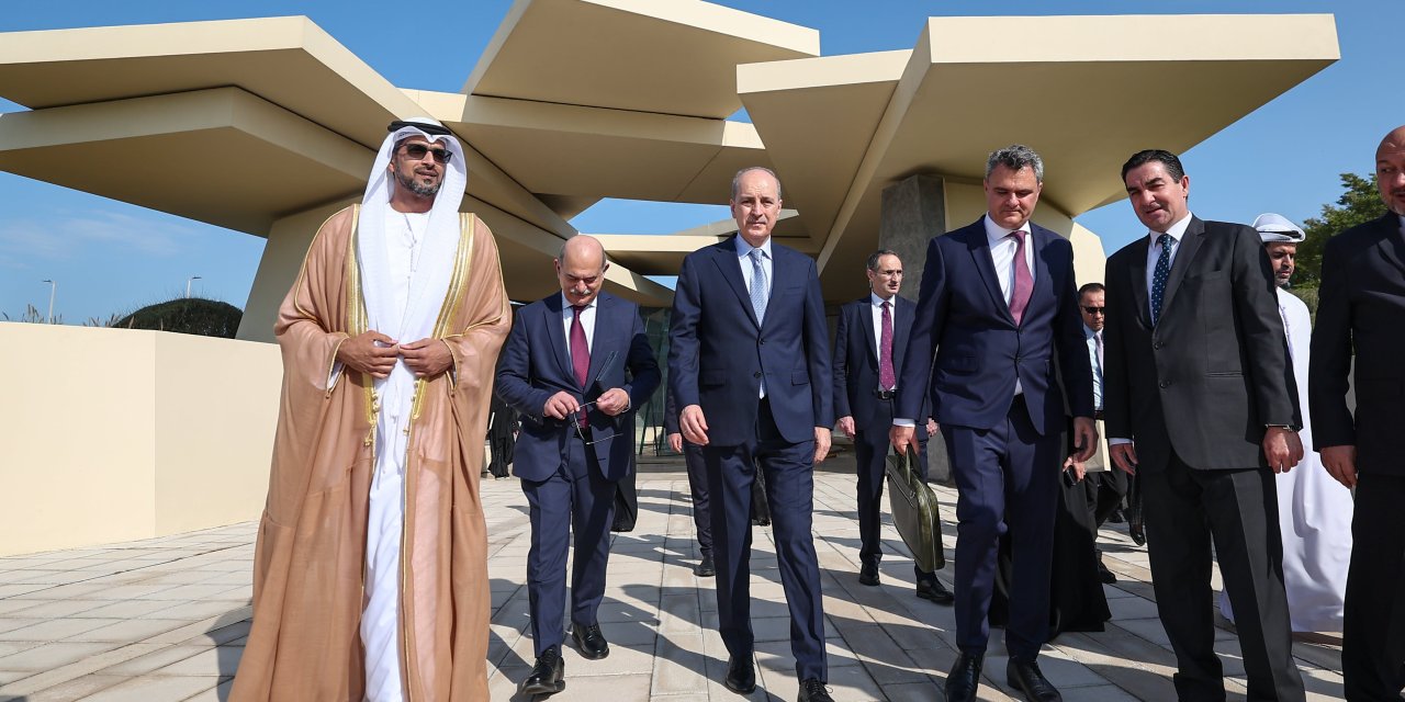 Kurtulmuş’un Birleşik Arap Emirlikleri'nde Şehitlik Ziyareti