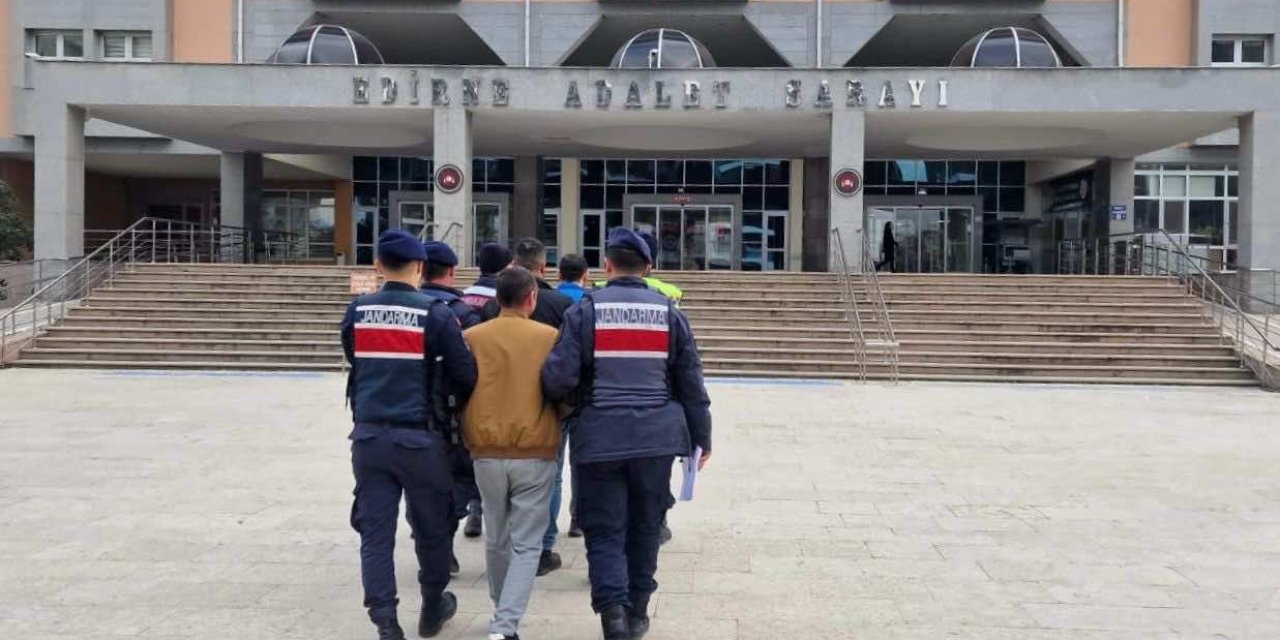 Yunanistan'a Kaçmak İsteyen 5 Terör Şüphelisi Yakalandı