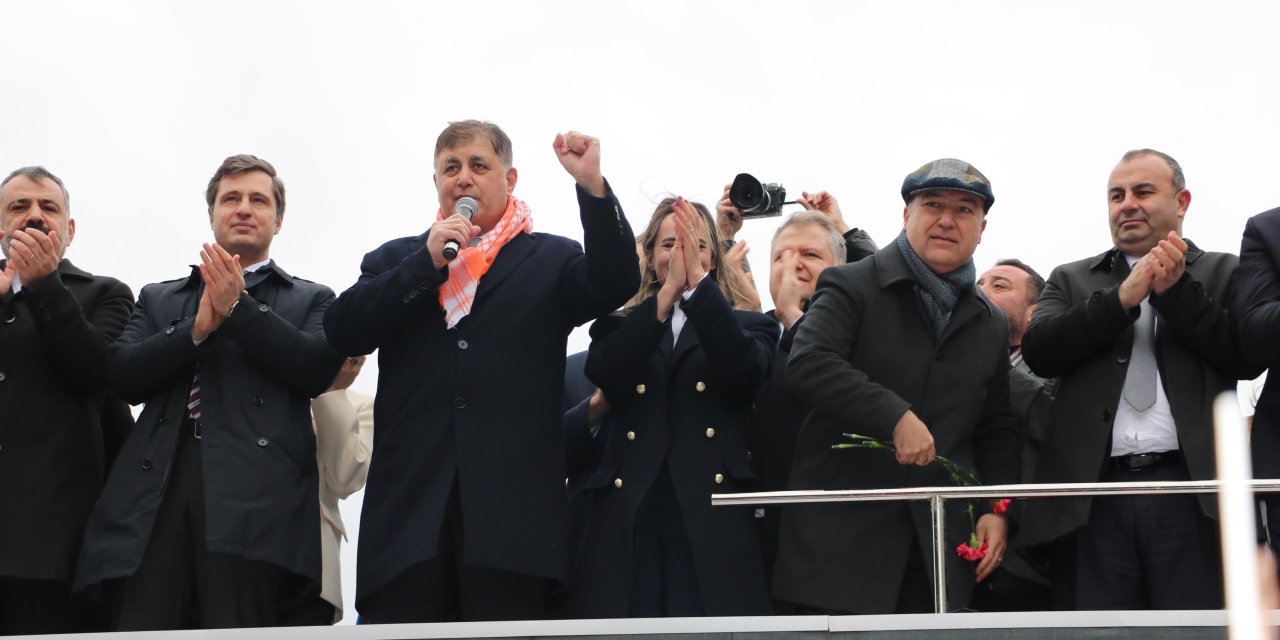 Chp'nin İzmir Adayı Tugay: Gençlerimizi Artık Bu Şehirde Yaşamak İsteyecek
