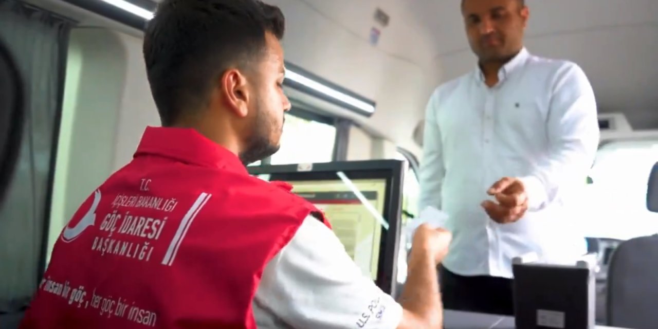 Bakan Yerlikaya: 2023'te, 3 Bin 744 Göçmen Kaçakçısı Tutuklandı