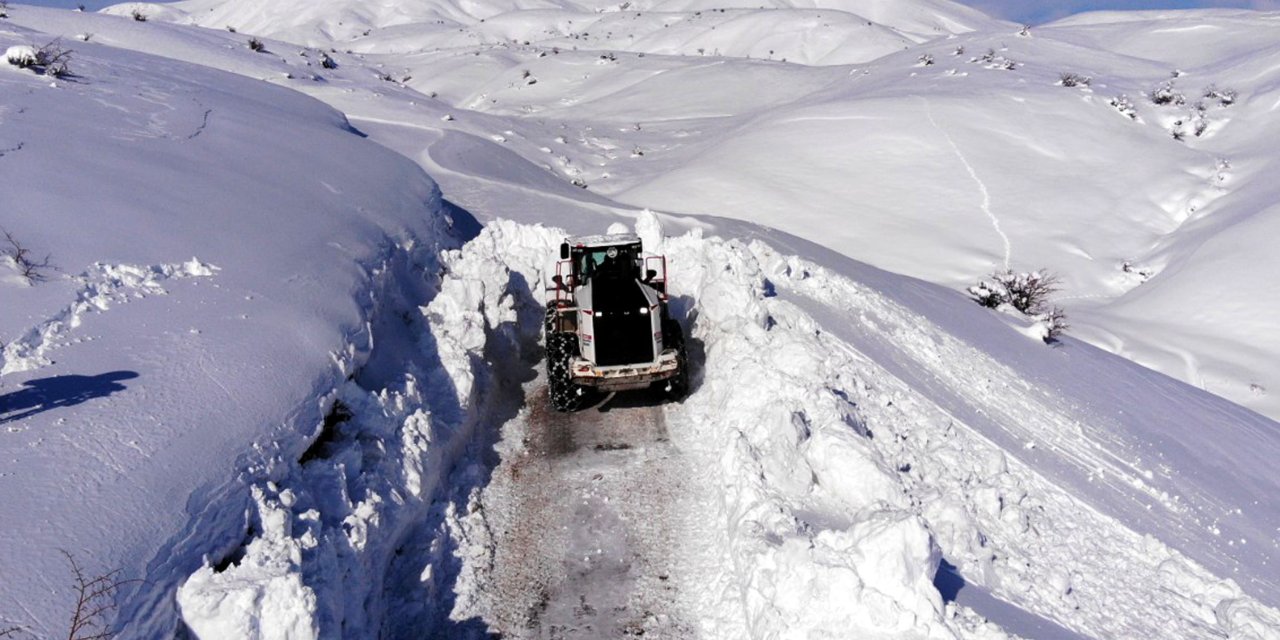 Bitlis’te 301 Köy Yolu Ulaşıma Açıldı