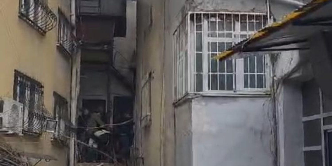 Fatih'te Tarihi Handa Yangın