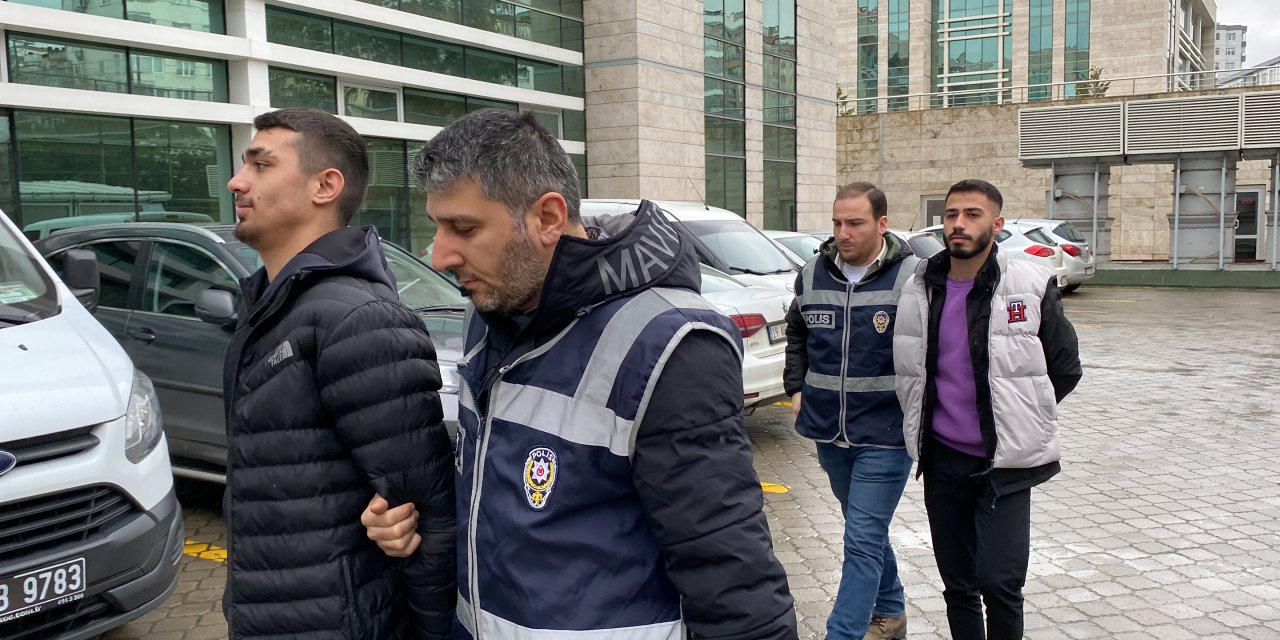 Husumetlilerini Otomobilde Sanıp, Başkasını Vuran Şüphelilere Gözaltı