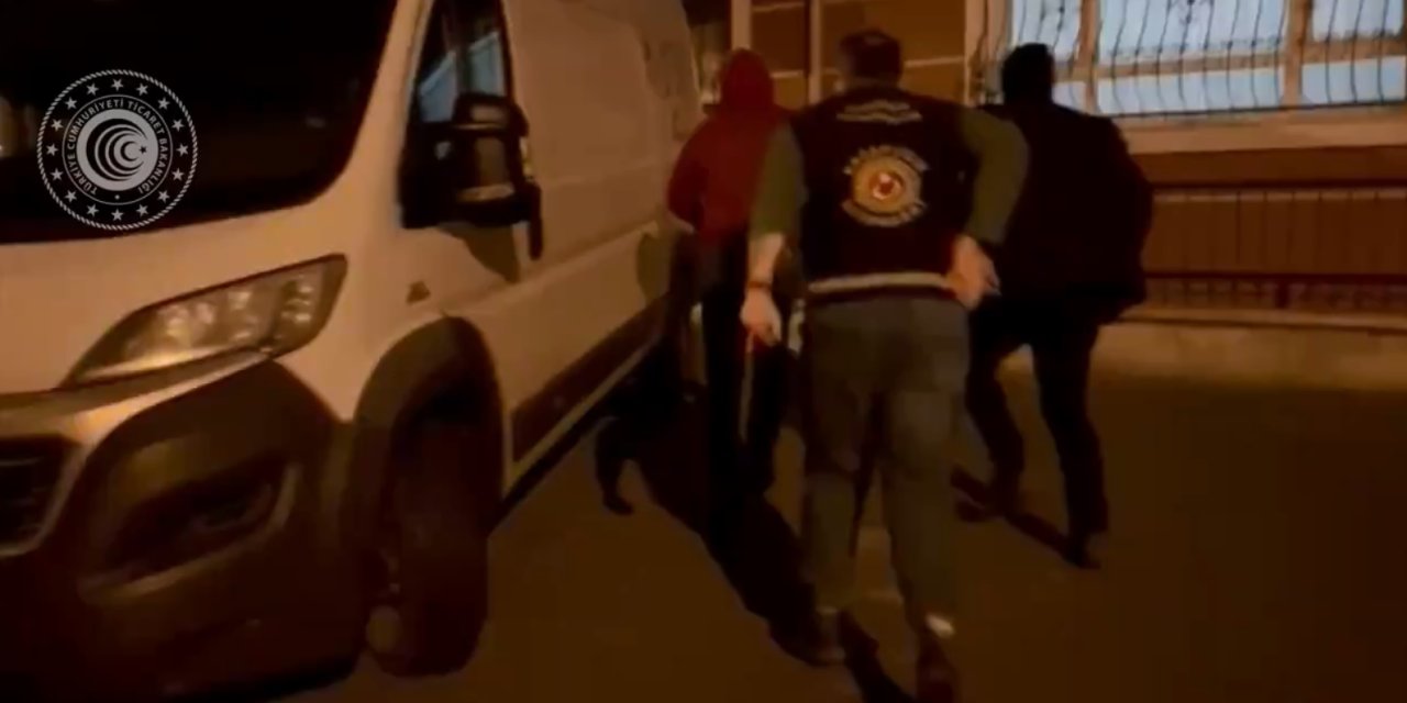 Ankara'da, 3 Milyon 244 Bin Lira Değerinde Makaron Ele Geçirildi