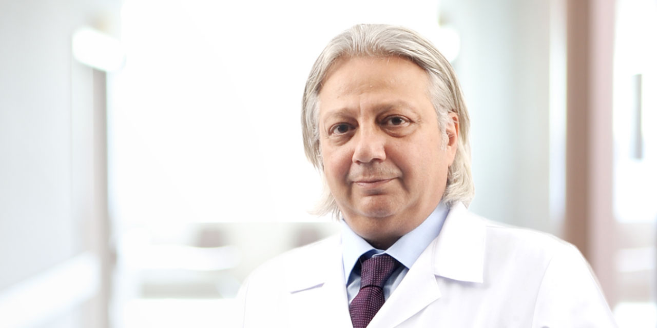 Rizeli efsane doktor Prof. Dr. Alper Demirbaş hayatını kaybetti!