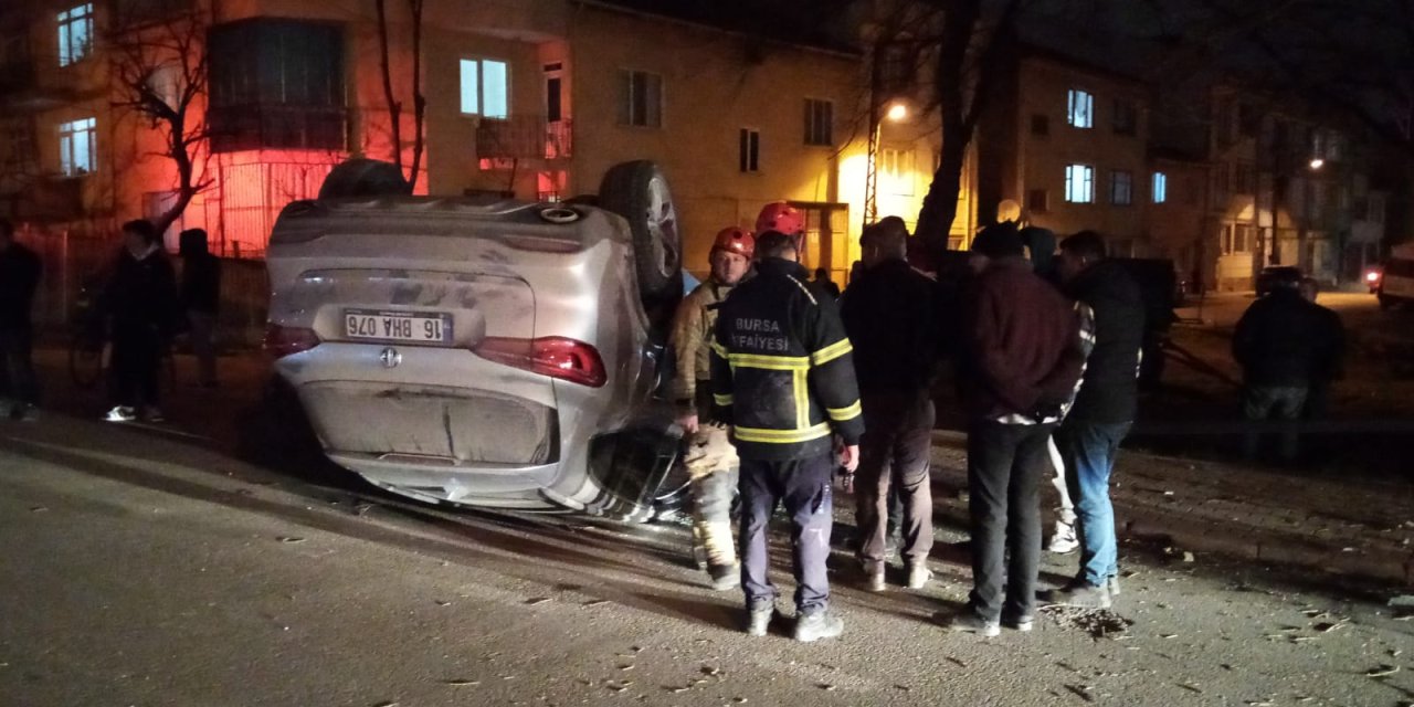 Direksiyon Başında Fenalaştı, Kontrolden Çıkıp Takla Atan Cipte Sıkıştı