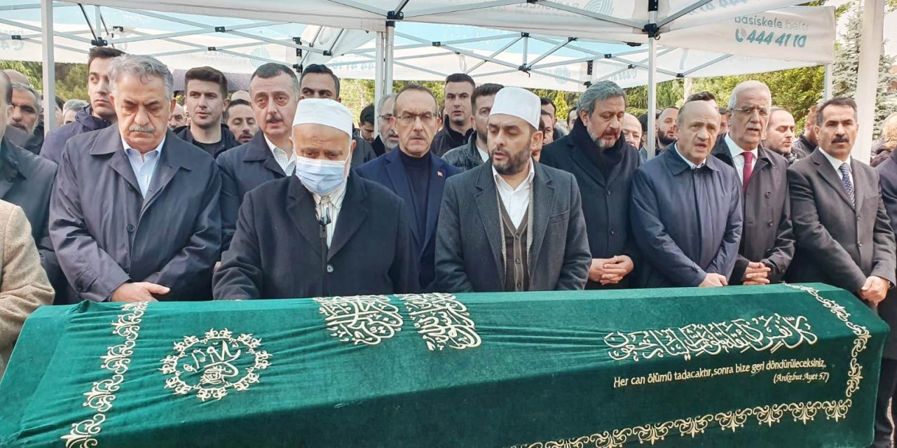 Rize eski milletvekili Şevki Yılmaz'ın kardeş acısı