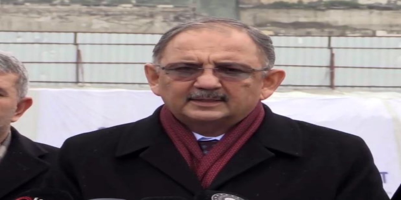 Bakan Özhaseki: Vatandaşlarımız Evlerine Girinceye Kadar Çalışmalarımız Devam Edecek
