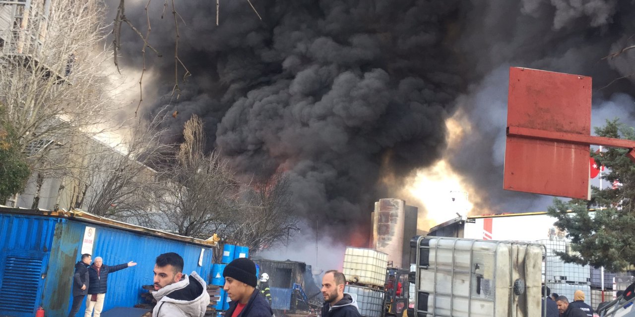 Gebze’de Kimya Fabrikasında Yangın (2)