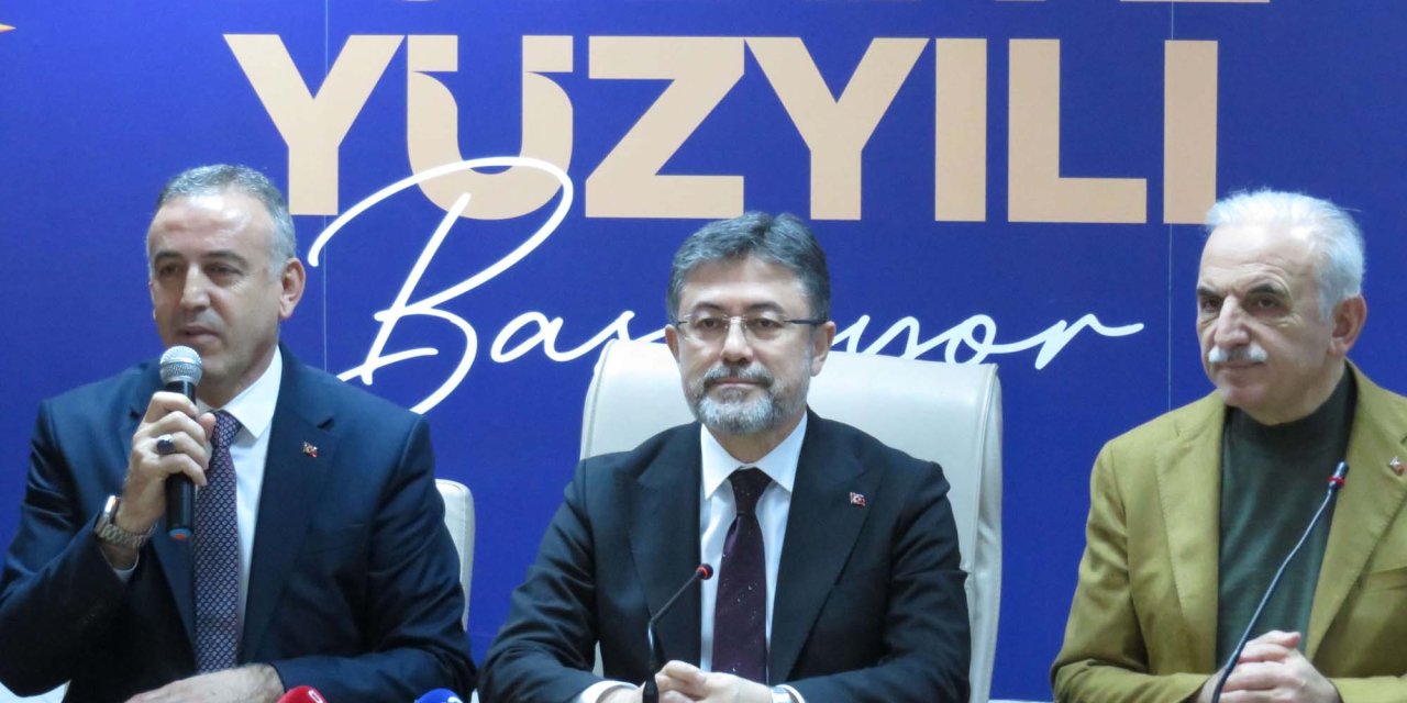 Tarım Ve Orman Bakanı Yumaklı Ak Parti Ümraniye İlçe Başkanlığı'nı Ziyaret Etti